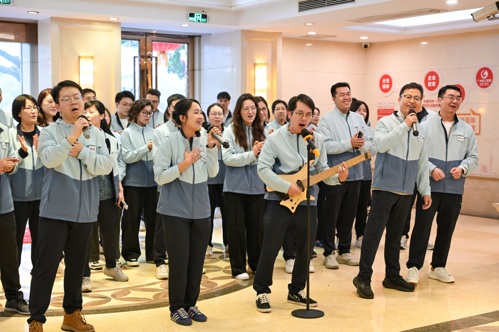 DSC_2592.JPG DSC_2592.JPG