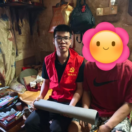 冯荣迅.jpg